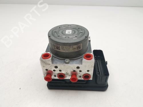 Used ABS pump VW GOLF VII (5G1, BQ1, BE1, BE2) [2012-2021]  28996576