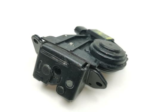 Used Tailgate lock TOYOTA AURIS (_E18_) 1.4 D-4D (NDE180_, NDE180R) (90 hp) 28979916