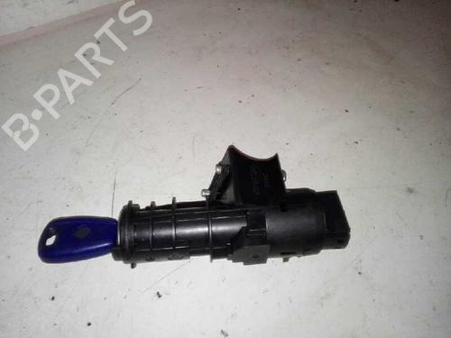 Used Electronic module FIAT PUNTO Hatchback Van (188_) 1.2 60 (60 hp) 28982660