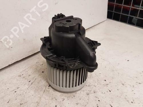 Used Heater blower motor DACIA SANDERO II [2012-2025]  28989083