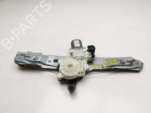 Rudehejsemekanisme Højre bagtil Rudehejsemekanisme Højre bagtil FORD FOCUS III Turnier 2.0 ST (250 hp) 33852395 33852395