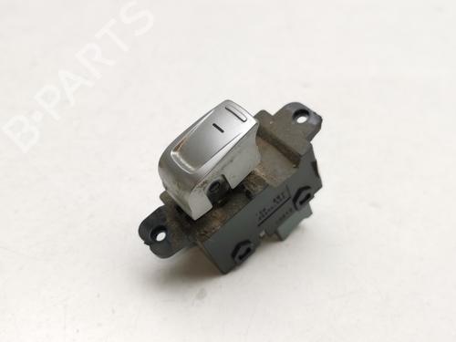 Used Right rear window switch Right rear window switch SSANGYONG TIVOLI [2015-2026] 36532411 36532411