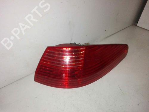 Used Right taillight PEUGEOT 607 (9D, 9U) 2.7 HDi 24V (204 hp) 28997817