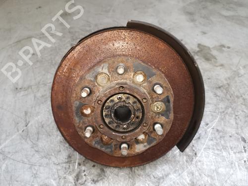 Used Left front steering knuckle NISSAN TERRANO II (R20) [1992-2007]  28988829