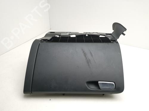 Handskerum AUDI A4 B8 (8K2) [2007-2017]  31154076