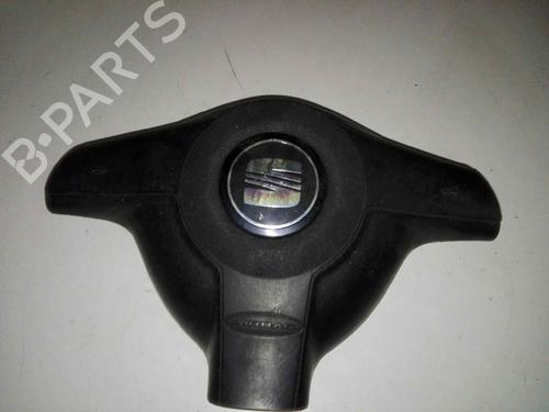 Used Driver airbag SEAT LEON (1M1) [1999-2006]  28984526