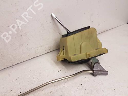 Used Gear lever MERCEDES-BENZ C-CLASS (W204) [2007-2015]  28998654