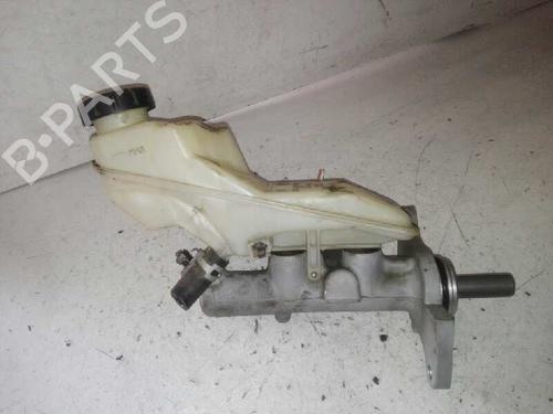 Used Brake master cylinder TOYOTA COROLLA (_E12_) 2.0 D-4D (CDE120R, CDE120L_) (110 hp) 28981955