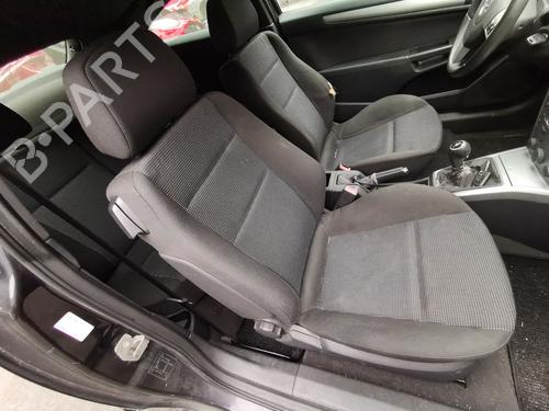 right-front-seat-opel-astra-h-gtc-a04-2005-2006-2007-2008-2009-2010-36161596 main image