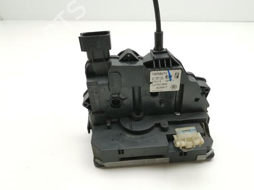 Front right lock OPEL MERIVA B MPV (S10) 1.6 CDTI (75) | BP28979299C97 