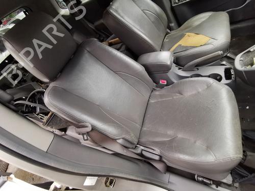 Used Right front seat Right front seat HYUNDAI TUCSON (JM) 2.0 CRDi (113 hp) 40216554 40216554