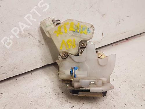 Used Rear left lock NISSAN X-TRAIL I (T30) 2.2 dCi 4x4 (136 hp) 28983818