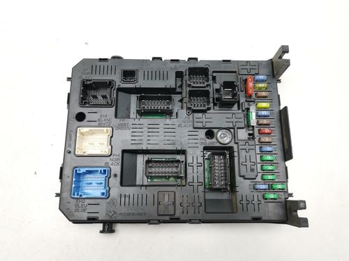 Used Fuse box CITROËN BERLINGO MULTISPACE (B9) 1.6 HDi 90 4x4 (90 hp) 30886875
