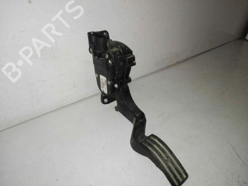 Used Pedal FORD FIESTA V (JH_, JD_) 1.6 TDCi (90 hp) 28981601
