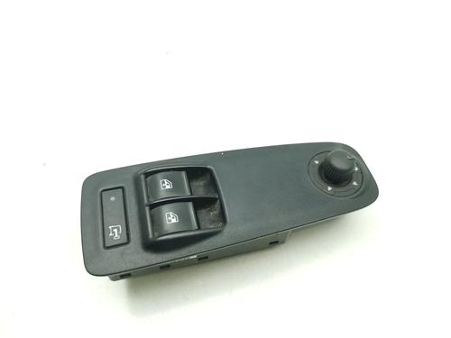 BP31593120I27 main image