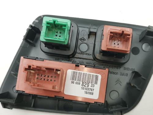 Switch CITROËN C4 II (NC_) 1.6 BlueHDi 100 | BP39438565I30 - Image 3