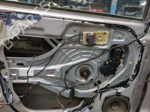 Used Front left window mechanism HYUNDAI TUCSON (JM) 2.0 CRDi (113 hp) 28983285