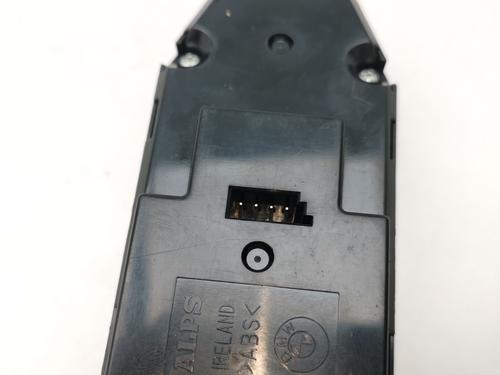 Left front window switch BMW 5 (E60) 530 i | BP39445344I27 - Image 3