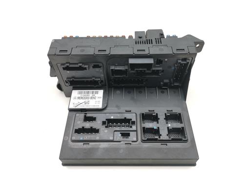 Used Fuse box MERCEDES-BENZ E-CLASS (W211) E 270 CDI (211.016) (177 hp) 28994462