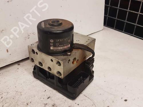 Used ABS pump SEAT CORDOBA (6K1, 6K2) [1993-2002]  28989549