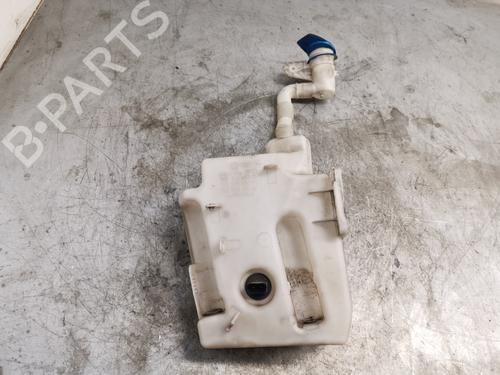 Used Windscreen washer tank VW GOLF VI (5K1) [2008-2014]  31641083