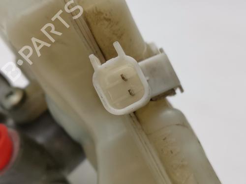 Brake master cylinder FORD FOCUS III Saloon 1.6 TDCi | BP28980108M77 