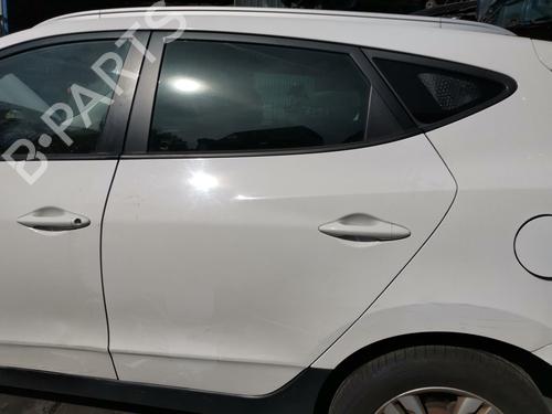 Used Left rear door Left rear door HYUNDAI ix35 (LM, EL, ELH) 1.7 CRDi (116 hp) 40217151 40217151