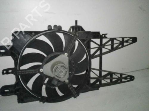 Køleventilator elektrisk FIAT PUNTO Hatchback Van (188_) 1.2 60 (60 hp) 28982402