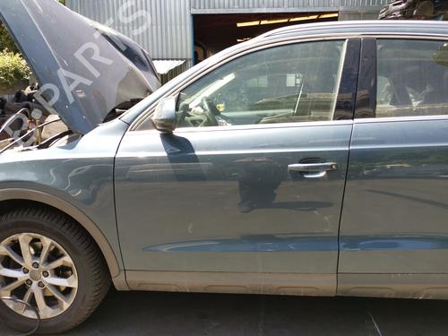 left-front-door-audi-q3-8ub-8ug-2011-2012-2013-2014-2015-2016-2017-2018-2019-2020-36476201 main image