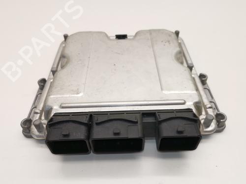 Used Engine control unit (ECU) CITROËN C5 I (DC_) 2.0 HDi (107 hp) 28991681