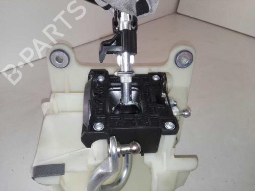 Gear lever FORD FOCUS C-MAX (DM2) 2.0 TDCi | BP28998676M90