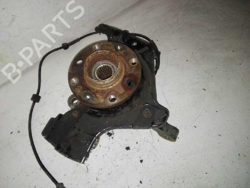 Used Left front steering knuckle FIAT GRANDE PUNTO (199_) 1.3 D Multijet (75 hp) 28986600