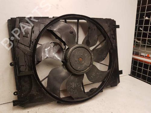 Used Radiator fan MERCEDES-BENZ C-CLASS (W204) [2007-2015]  28995861