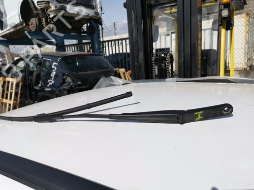 Used Front windshield wiper arm Front windshield wiper arm AUDI A4 Allroad B9 (8WH, 8WJ) 2.0 TDI quattro (150 hp) 40216492 40216492