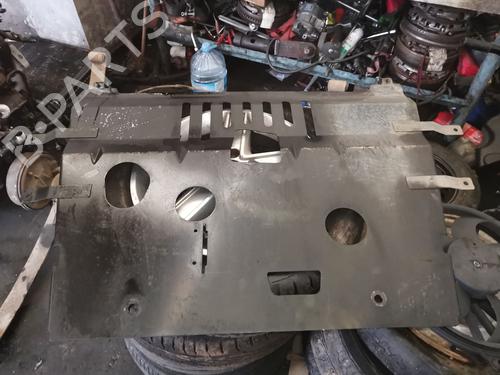 Used Underbody protection CITROËN BERLINGO Box Body/MPV (B9) 1.6 HDi 90 4x4 (90 hp) 28982347