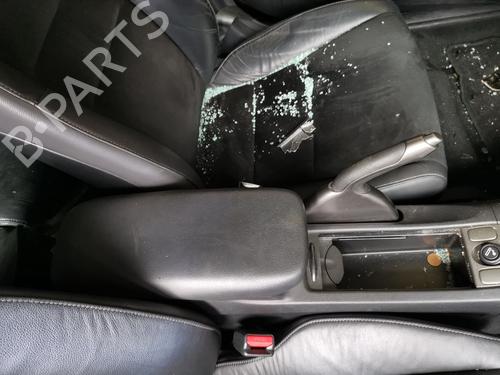Armlæn HONDA CIVIC VIII Hatchback (FN, FK) 2.2 CTDi (FK3) (140 hp) 28983735
