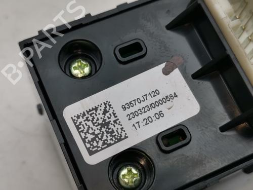 Left front window switch KIA CEED (CD) 1.6 CRDi 136 | BP39445930I27 - Image 2