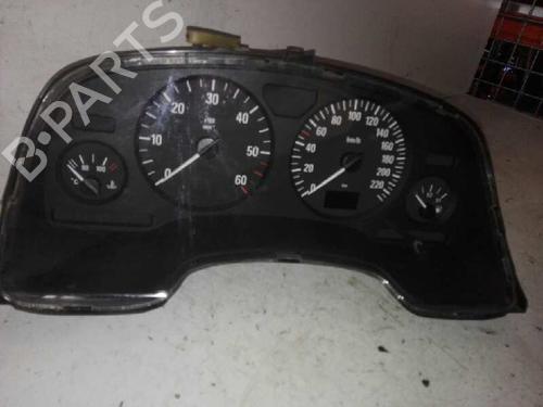 Cockpit OPEL ZAFIRA A MPV (T98) 2.2 DTI 16V (F75) (125 hp) 28982767