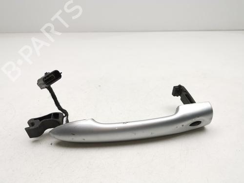 Used Front right exterior door handle RENAULT CLIO IV (BH_) [2012-2021]  29861744