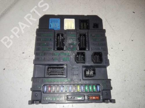 Used Fuse box PEUGEOT 308 I (4A_, 4C_) [2007-2016]  28989625