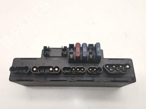 Fuse box MERCEDES-BENZ E-CLASS (W210) E 220 D (210.004) | BP28986932E1 