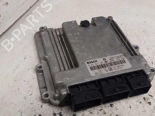Used Engine control unit (ECU) RENAULT KOLEOS I (HY_) 2.0 dCi (HY0K) (150 hp) 28995554