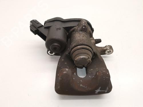 left-rear-brake-caliper-renault-megane-iv-hatchback-b9amn_-2015-32865816 main image