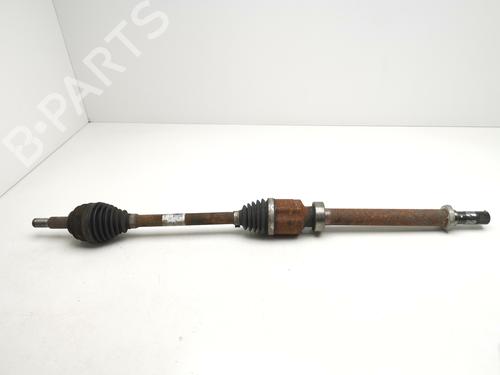 right-front-driveshaft-renault-clio-iv-bh_-2012-2013-2014-2015-2016-2017-2018-2019-2020-2021-39440422 main image