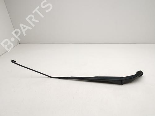 Used Front windshield wiper arm Front windshield wiper arm 39445604 39445604