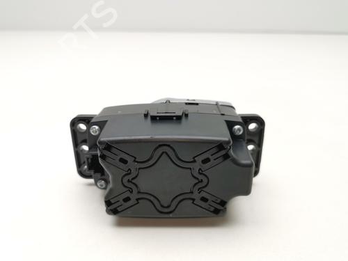 Switch MERCEDES-BENZ B-CLASS Sports Tourer (W246, W242)  | BP28993064I30 