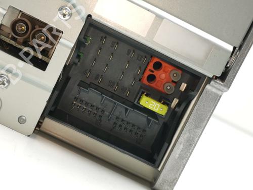 Radio MERCEDES-BENZ E-CLASS (W212)  | BP28996325E6 