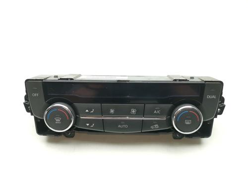 climate-control-renault-kadjar-ha_-hl_-2015-39438467 main image