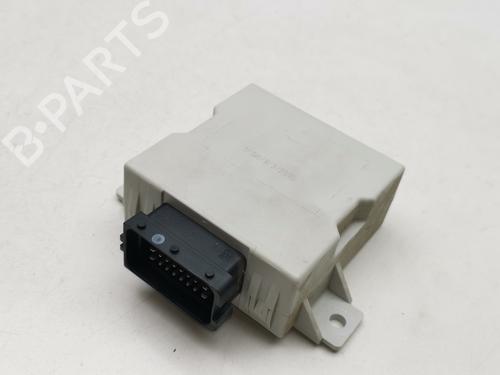 Used Electronic module TOYOTA COROLLA Verso (ZER_, ZZE12_, R1_) 2.2 D-4D (AUR10_, AUR10R) (136 hp) 30133905