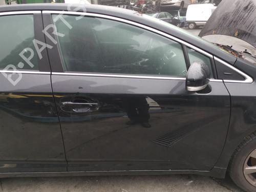 Used Right front door Right front door 31586899 31586899